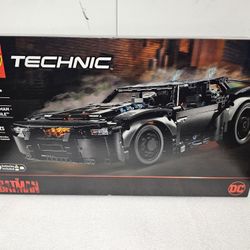 LEGO Technic: The Batman - Batmobile (42127) Brand New Factory Sealed