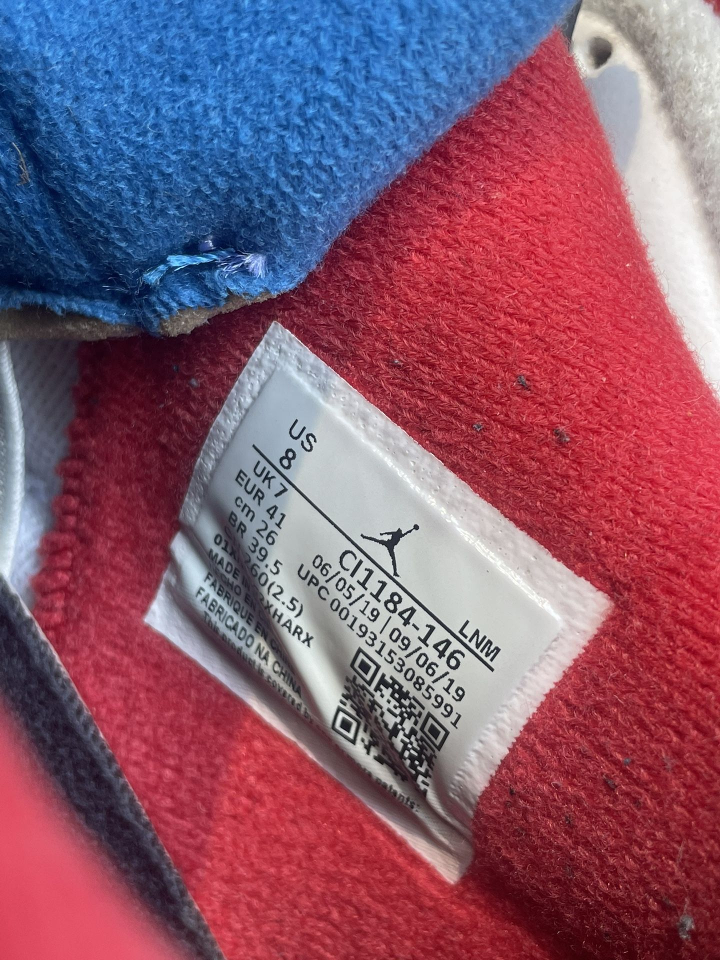 Jordan 4