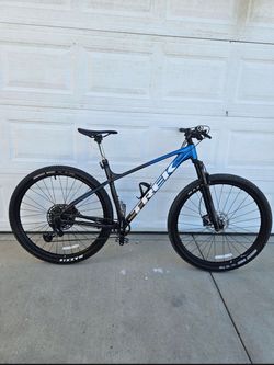Trek Marlin 8 Gen 2