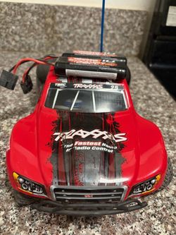 Traxxas Slash 4x4 (1/16 Scale, Mini