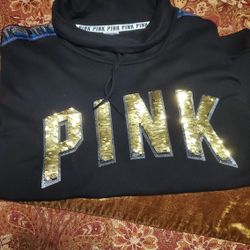 pink sweetshirt with bling duze xs
