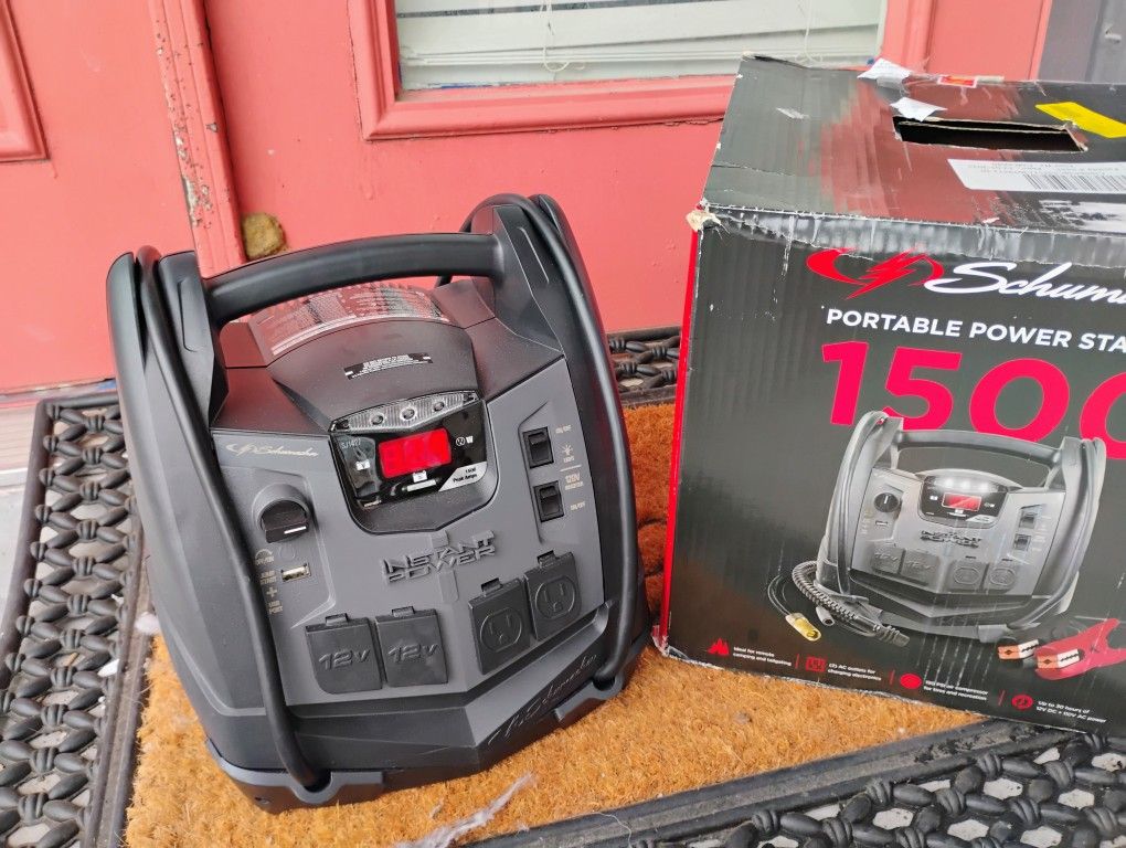 Schumacher Electric 6-in-1 1500A Car Battery Jump Starter & Power Station/150-PSI Air Compressor