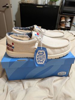 HeyDude Wally Texas Flag Shoes (12) NEW