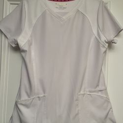 White Scrubs Set “ Size Medium , Fits 12 & 14  / Brand ‘ Heart & Soul “