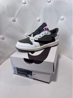 Jordan 1 Travis Scott
