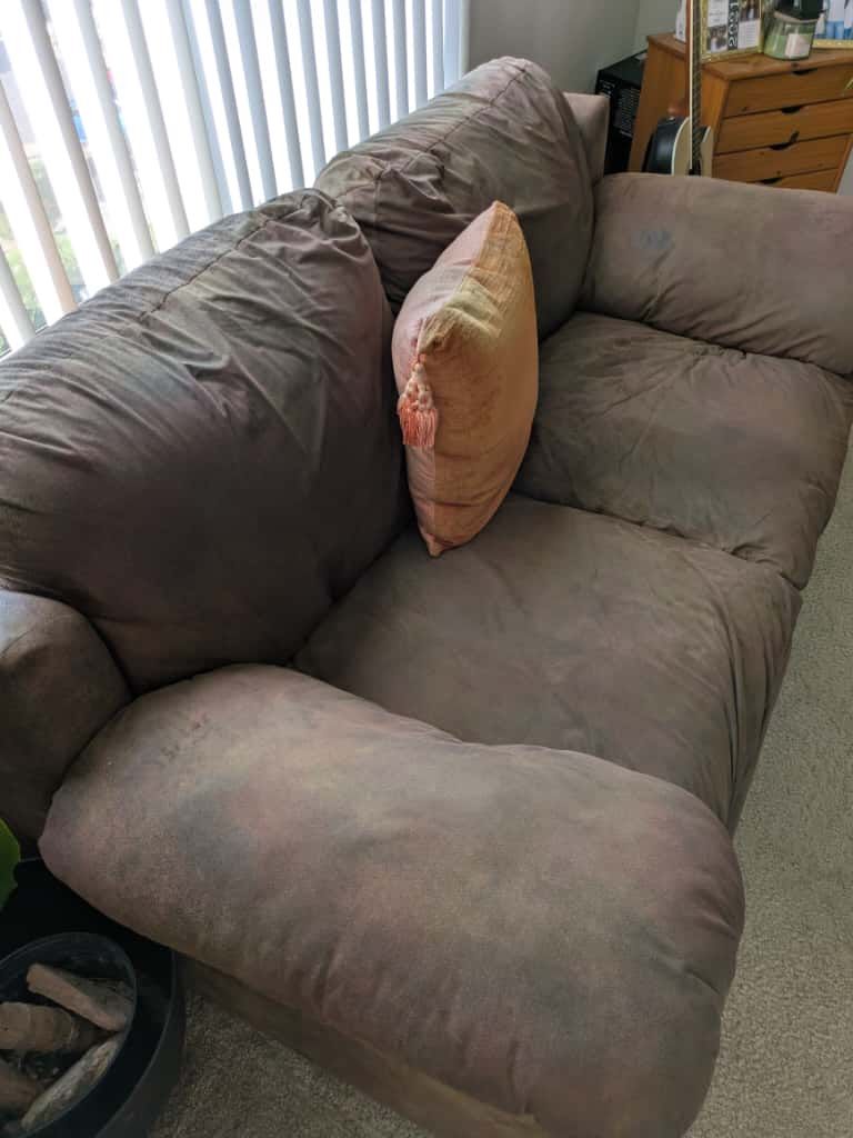 Love seat