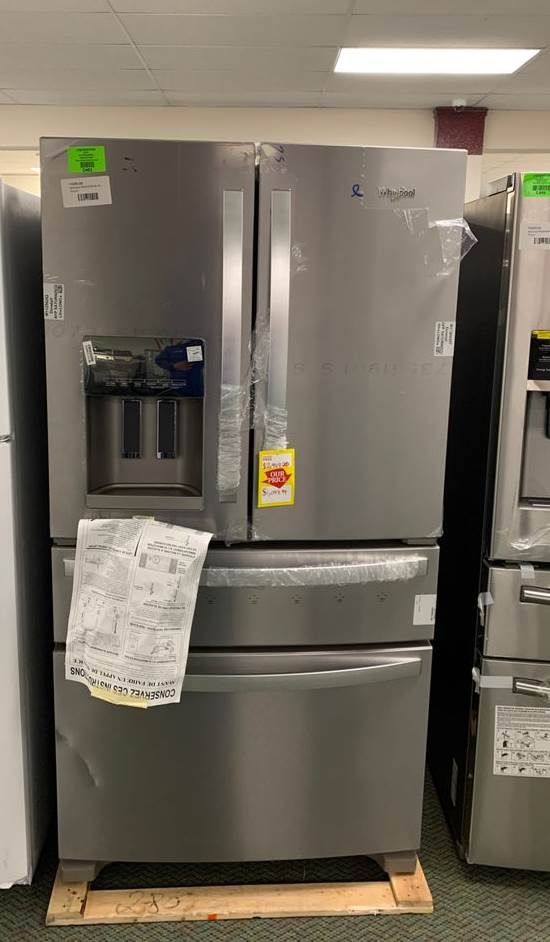BRAND NEW WHIRLPOOL WRX735SDHZ REFRIGERATOR 1H3F for Sale in Houston