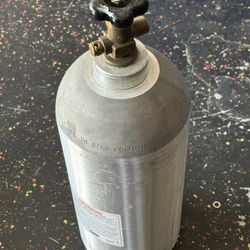 Catalina Aluminum 67 Kg Tank Cylinder Pressurized  Valve Scuba 