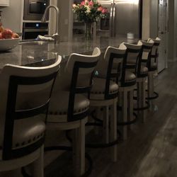 Counter Hight Chairs  Set Of 6 Brand New