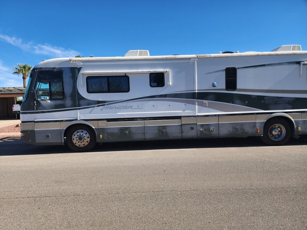 1999 American Tradition 40TVS
