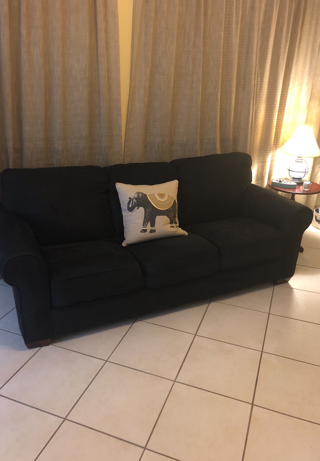 Black couch. Perfect condition