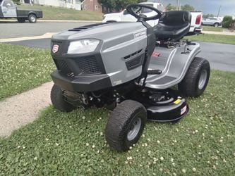 REAL NICE, CRAFTSMAN T1000 42" RIDING LAWN MOWER