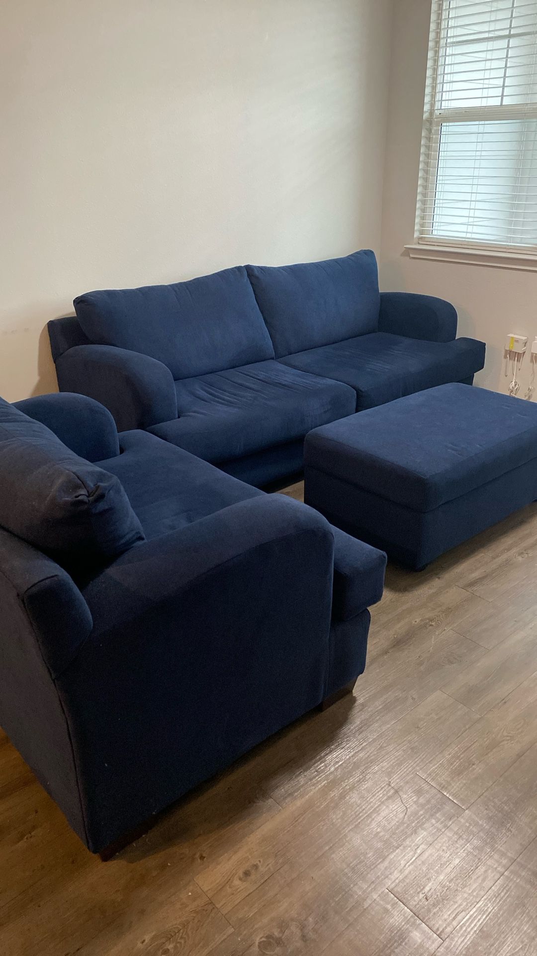 Couch , Oversized Chair And Ottoman On Wheels