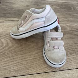 Toddler Girls Vans Shoe Size 7