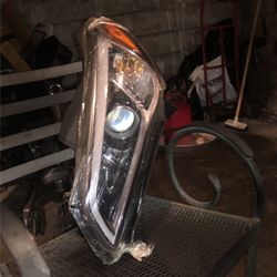 BRAND NEW Headlight.