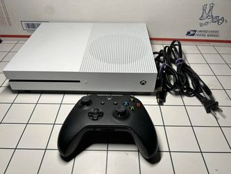 Microsoft Xbox One S (1TB)