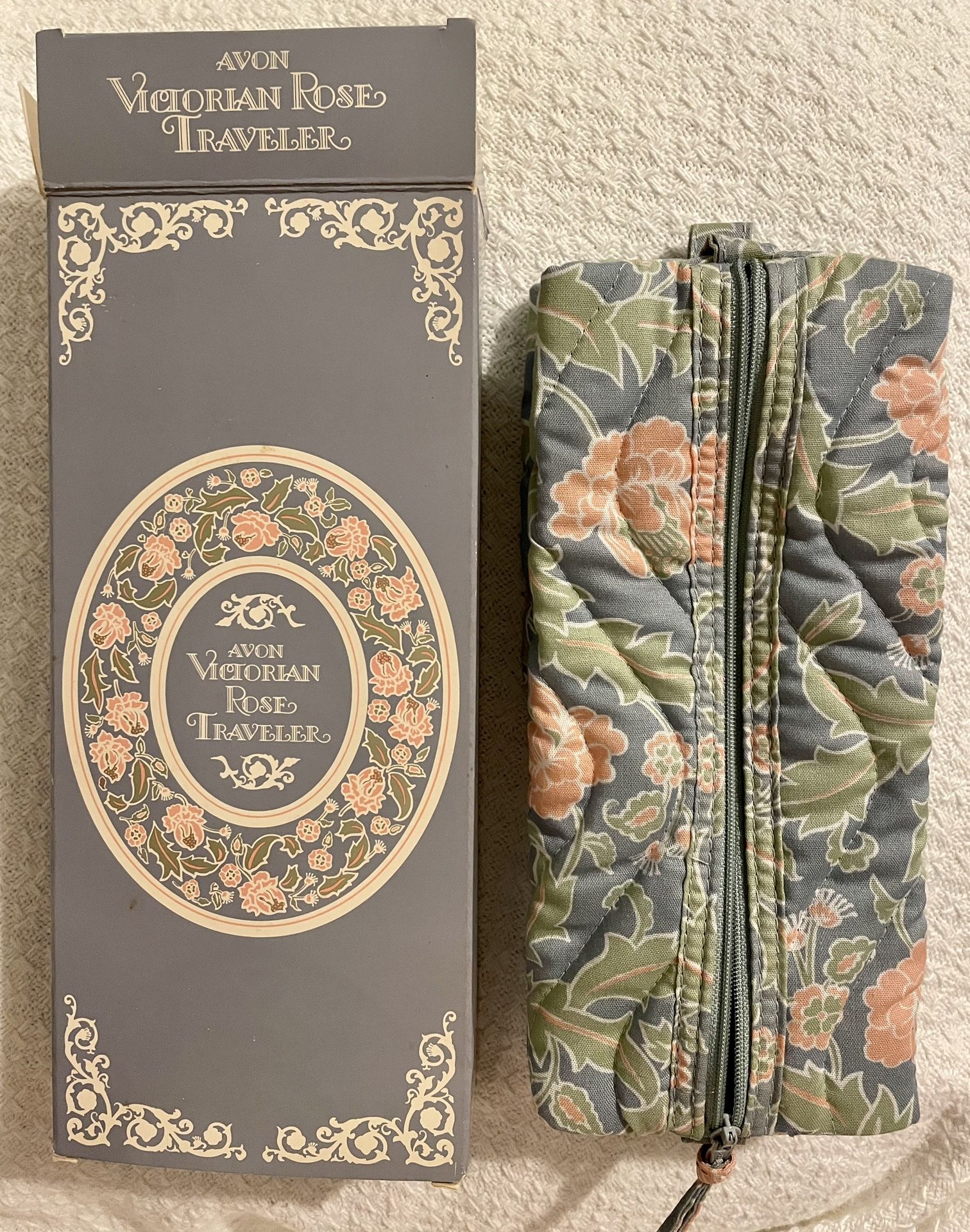 Avon Victorian Rose Traveler