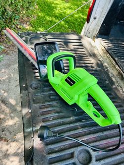 Portland Electric Hedge Trimmer I only used it once, it's like new