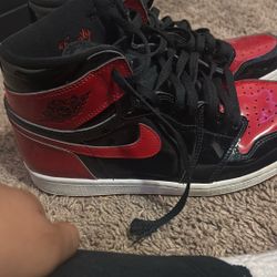 red glossy air jordan