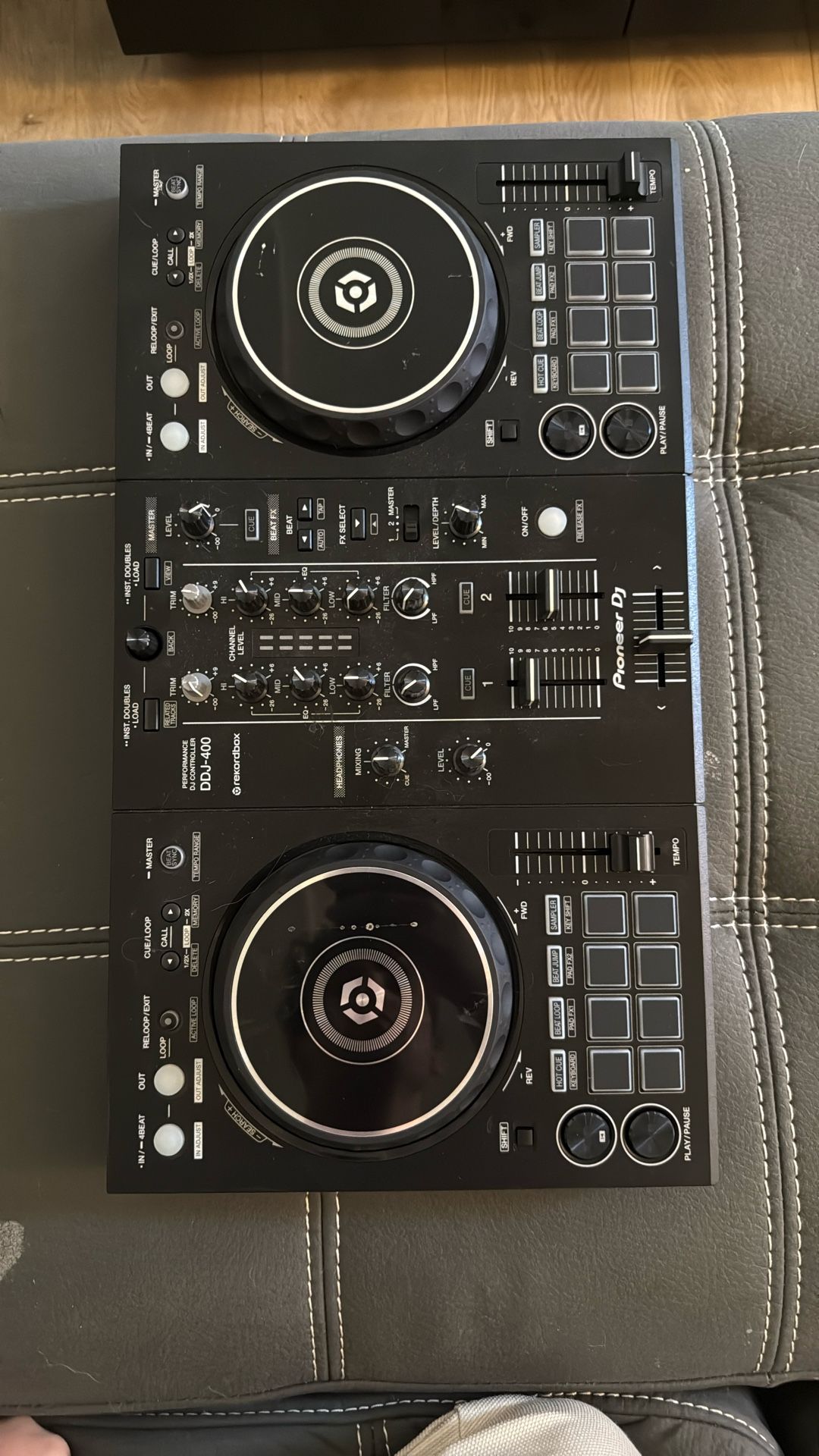 Pioneer DJ DDJ-400 2-Deck Controller