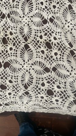 Mantel hecho a Mano    Tablecloth   7”  x5”