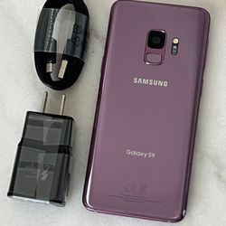 Samsung Galaxy S9  , Factory Unlocked,  Excellent Condition  Like New 