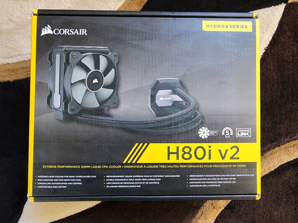 Corsair H80i v2 - Liquid CPU Cooler