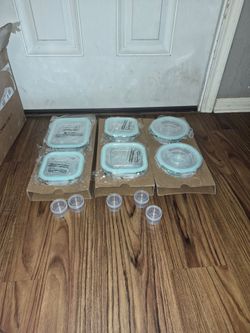Tupperware 12pc glass Tupperware