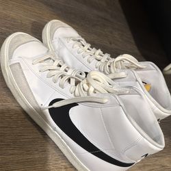 Nike size 12 like new