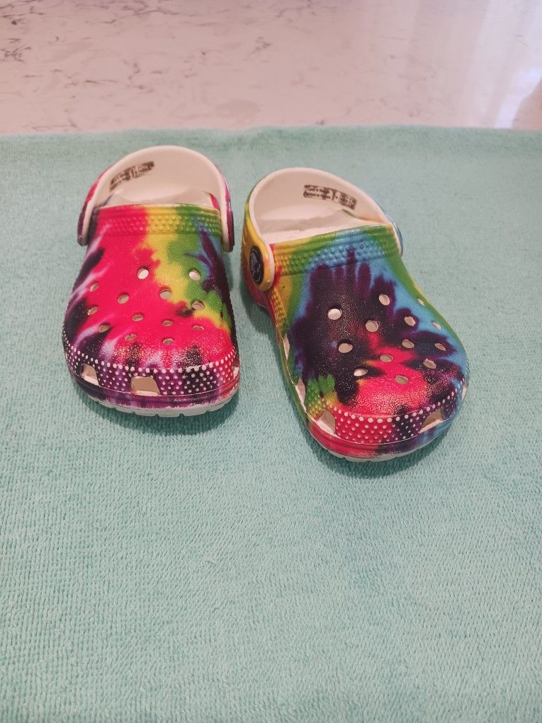 "Crocs" Toddler Rainbow Tie Dye Shoes