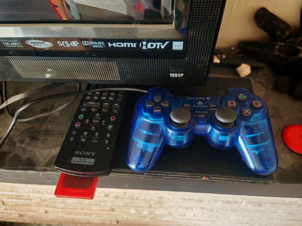 Ps2 Slim With Games And A Controller 