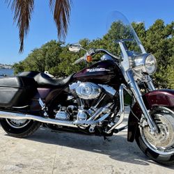 2007 Harley davidson road king classic