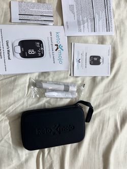 Keto-Mojo GK+ Dual Blood Glucose & Ketone Monitoring System kit,