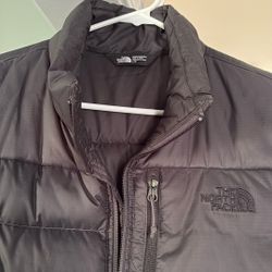 Men’s Northface Black Vest