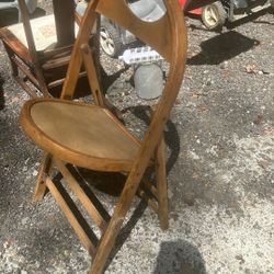 Vintage Fold Up Chair 