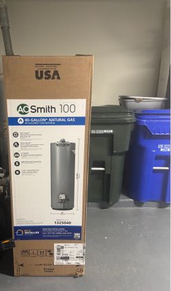 New A.O. Smith Signature 100 – 40 Gallon Natural Gas Water Heater (Brand New)