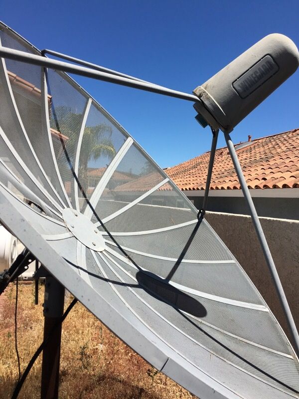 C-band mesh satellite dish
