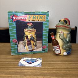 Budweiser Frog Character Stein. CS 2102. Complete w/ COA