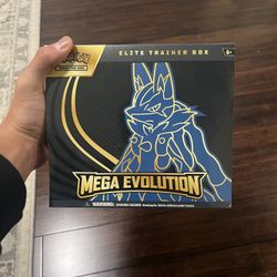 Pokemon Mega Evolution Elite Trainer Box