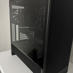 Custom Built Gaming PC – Ryzen 7 9700X, RTX 5070 – Brand New