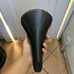 Stocked Seat‼️ (READ DESCRIPTION!)