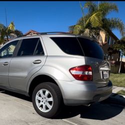 07 Mercedes ML350 4Matic Clean Title Low Miles 
