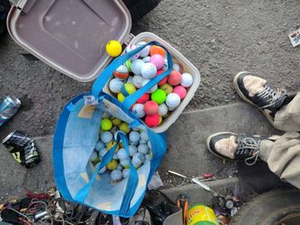 Golf Balls 25¢a Piece