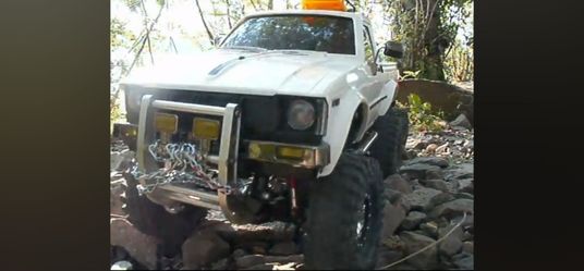 Tamiya hilux