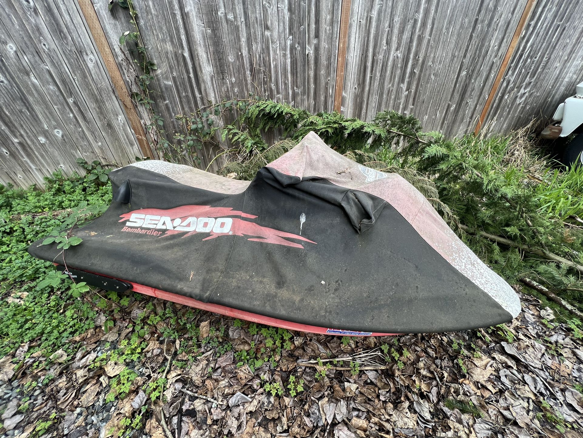 Seadoo Genuine Cover