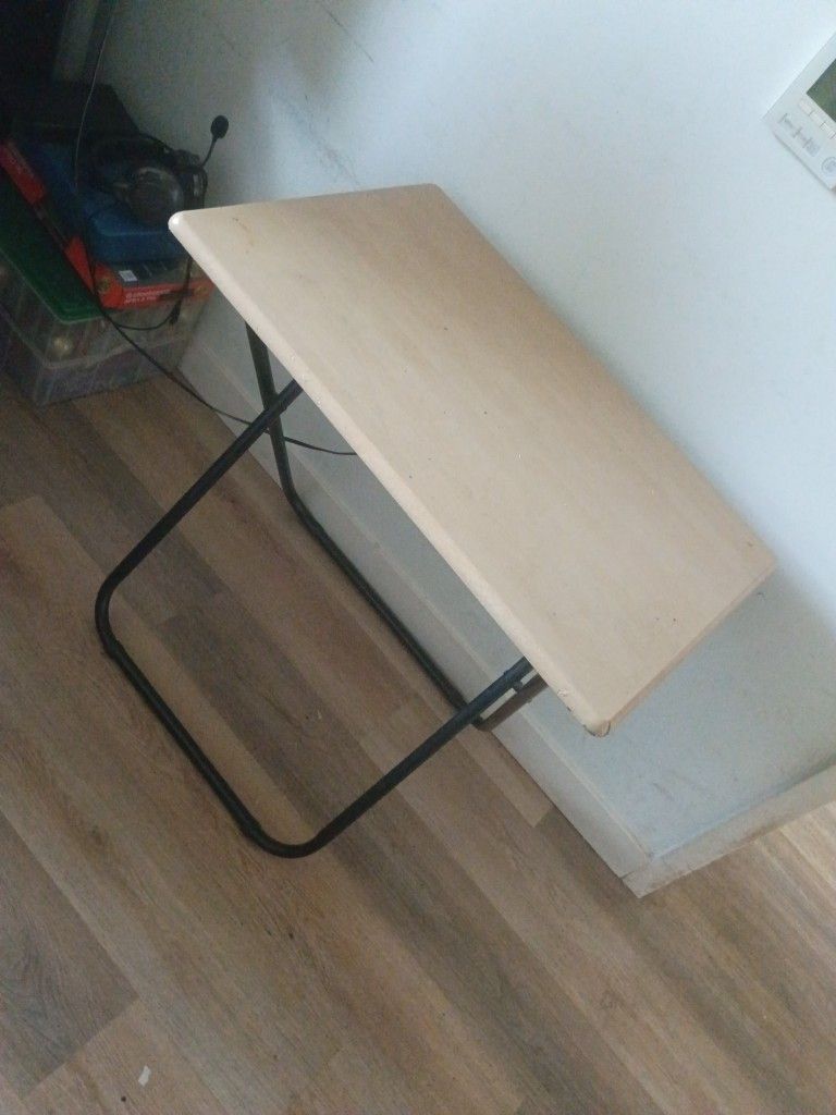 Table 24 Inch
