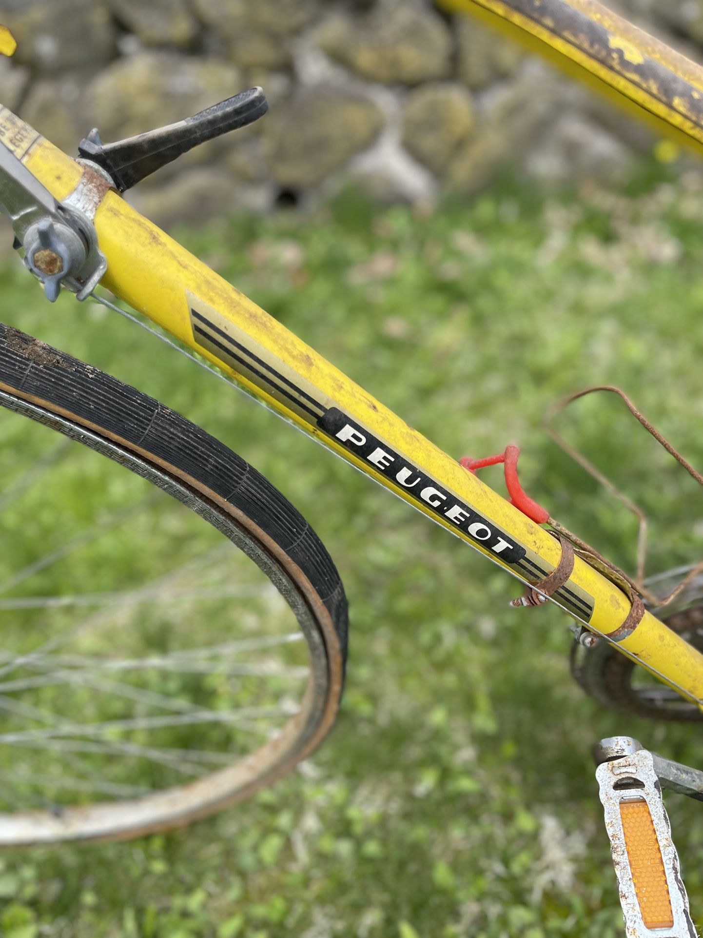 Vintage Peugeot Bike With mafac racer Braking System for Sale in