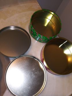 House hold 2 tin cans 2 cans