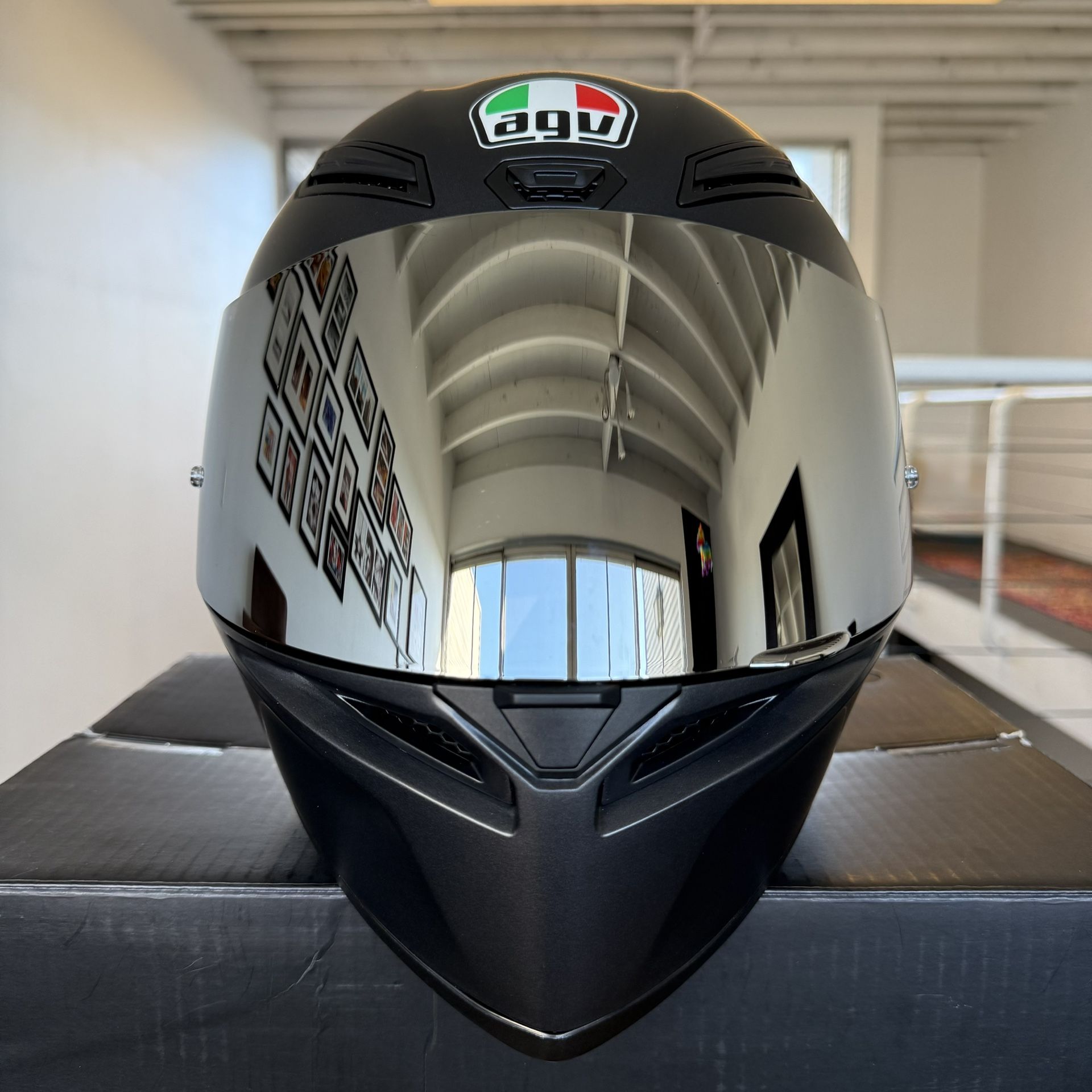 AGV K1 Helmet w/Silver Iridium + Clear Visors | Matte Black (XS)