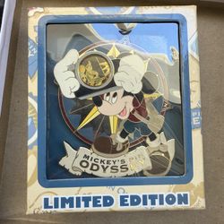 JUMBO Disney Pin. Mickey Camera Spins Haunted Mansion Ghosts TinkerBell Alice